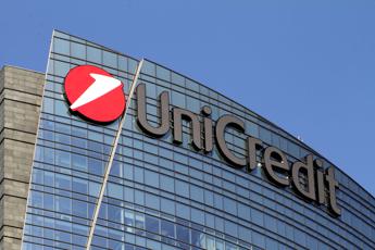 Russia Tribunale San Pietroburgo sequestra 463 milioni di beni russi a Unicredit Russia