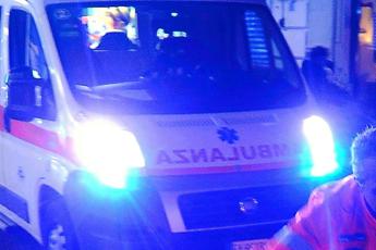 Milano ubriaco investe e trascina con auto ragazza gravissima 24enne