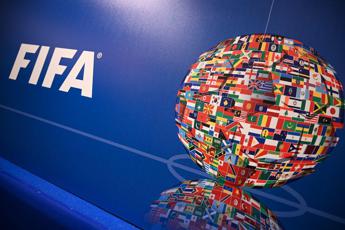 Calciomercato regole Fifa violano leggi su diritto comunitario la sentenza della Corte Ue