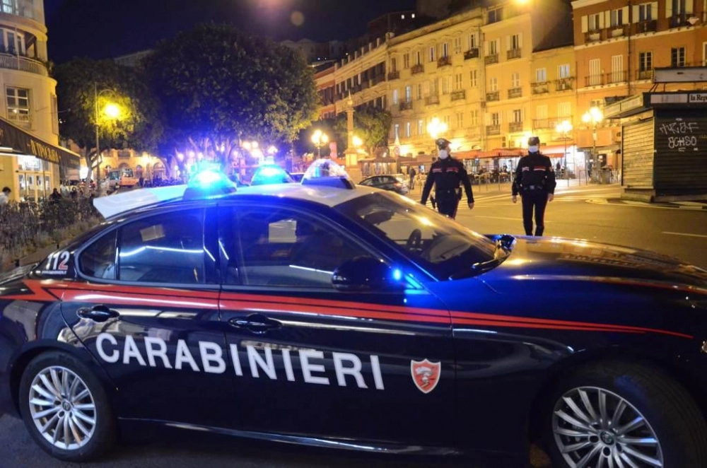 carabinieriautonotturnocagliari byOnLJ