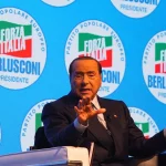 3berlusconiliberiamolitaliadallaburocraziastatononostacolo Wfua5n