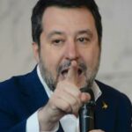 Scontri Bologna Salvini contro i centri sociali Covo di delinquenti vanno sigillati