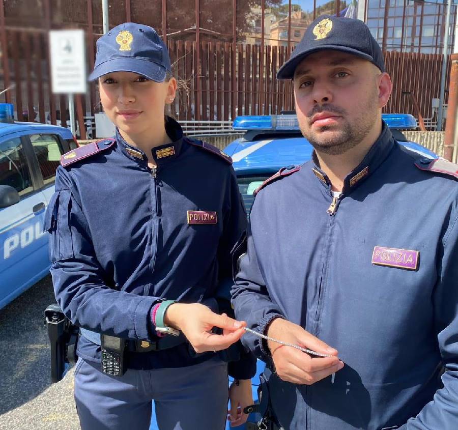 polizia roma recupera bracialetto