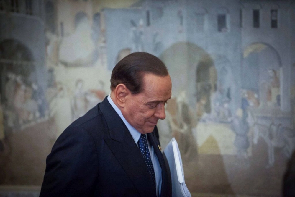 berlusconi malattia