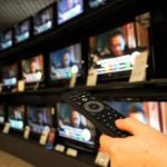 Ascolti tv Ce Posta Per Te batte Tali e Quali