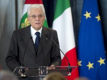 Mattarella Giovani motivo di speranza compito universita far emozionare