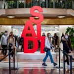 Saldi ad alto rischio per 5 italiani malati di shopping compulsivo