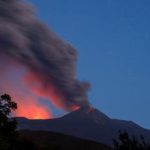 Etna nuova eruzione nube cenere alta 5 km