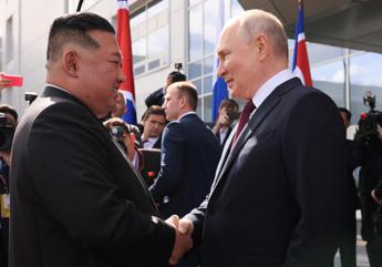 Nordcorea Kim Jong Un Con Russia compagni darmi invincibili