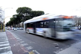 Sciopero trasporti 17 novembre Salvini frena No a stop di 24 ore