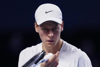 Sinner batte Rublev in semifinale agli Australian Open sfida Djokovic