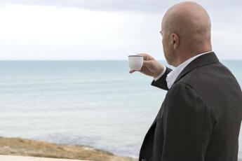 Ascolti tv Montalbano in replica vince prime time domenica 4 febbraio