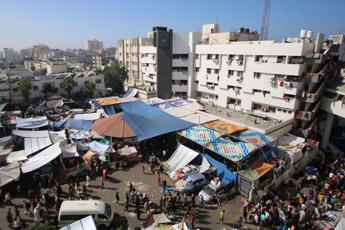 Ospedali di Gaza in ginocchio chirurgo Operazioni senza anestesia