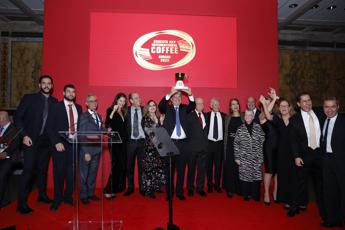 Premi il Brasile vince lottava edizione dellErnesto Illy International Coffee Award