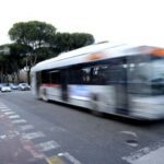 Roma oggi lo sciopero Atac trasporti a rischio chiuse tutte le metro