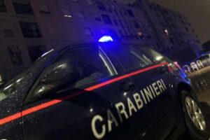 Roma scontro tra auto e motorino a Tor San Lorenzo muore 17enne