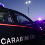 Ardea 24enne reagisce a tentativo di rapina e viene ferito da colpo darma da fuoco