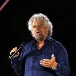 Beppe Grillo e il grazie di cuore a ospedale Cecina dopo essere stato dimesso