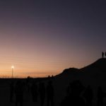 Gaza Cnn video mostra uomini e bambini palestinesi detenuti nudi in uno stadio