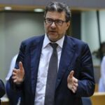 Giorgetti Accise Probabile allineamento giu per benzina e su per gasolio