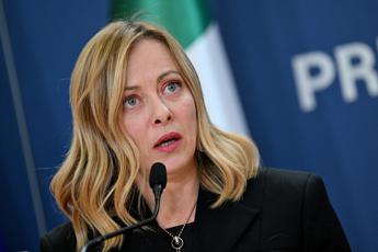 Giorgia Meloni rinviata di nuovo la conferenza stampa di fine anno