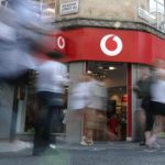 Iliad propone la fusione con Vodafone Italia