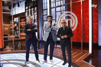 MasterChef 2023 oggi via alla gara le prime puntate su Sky e Now