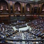 Parlamento come un ring cronache e diari di tumulti e scontri in Aula