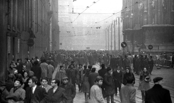 Piazza Fontana il racconto di Paolo Dendena mia madre rifiuto il tricolore sulla bara di mio padre