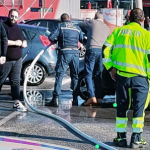 Roma auto gpl in fiamme a Castelromano polizia locale interviene nessun ferito