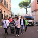 Roma dipendenti e cittadini ripuliscono spazi comuni Umberto I