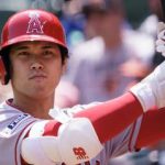 Shohei Ohtani e il contratto record la stella del baseball firma per 700 milioni