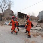 Terremoto in Cina almeno 118 morti si scava tra le macerie