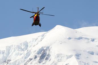 Valanga sul Monte Bianco morti due sciatori