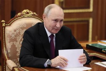 Elezioni Russia Putin ha votato online