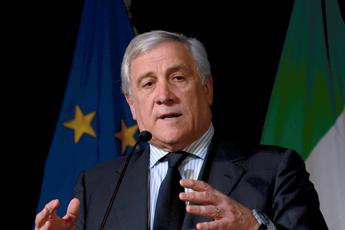 Houthi Tajani Attacco a nave Duilio conferma gravita minaccia terroristica