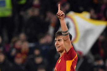 Roma Torino 3 2 tripletta di Dybala e giallorossi salgono