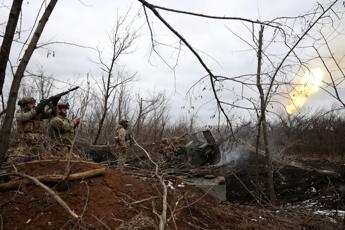 Ucraina raid russi nel sud. Zelensky Aiuti Usa fondamentali per nostra difesa