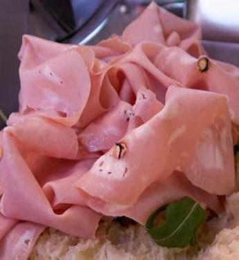 Via libera alla mortadella in tutte le diete Minelli Ricca di aminoacidi e micronutrienti