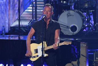 Bruce Springsteen concerti Milano 1 e 3 giugno rinviati