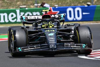 Gp Monaco Hamilton il piu veloce in prime libere e problemi per Leclerc