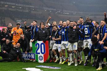 Inter esposto tifosi Juve procura Milano apre fascicolo