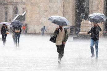 Lombardia nella morsa del maltempo da stasera scatta lallerta arancione