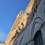 Palio di Siena del 2 luglio estratte Giraffa Nicchio e Onda