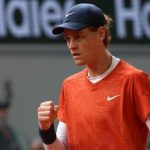 Roland Garros Sinner vola agli ottavi Kotov travolto