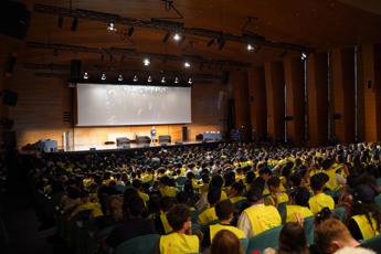 Sicurezza stradale premiati studenti concorso Icaro. Cortese Siete il motore del cambiamento