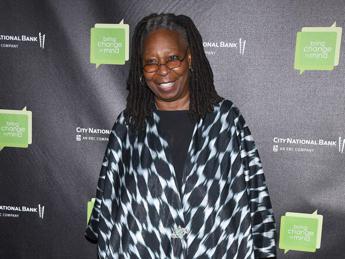 Whoopi Goldberg ha proposto al Papa di recitare in Sister Act 3