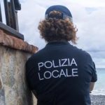 Donna muore in mare a Ladispoli salva lamica