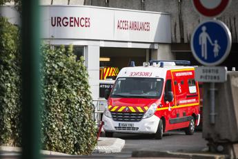 Francia auto contro gruppo bambini in bici 7 feriti di cui 3 gravi