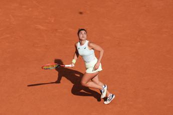 Impresa Paolini al Roland Garros domina Andreeva e vola in finale contro Swiatek